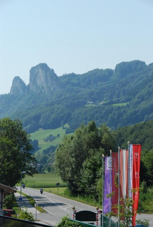 Gasthof Hohlwegwirt Hallein Εξωτερικό φωτογραφία